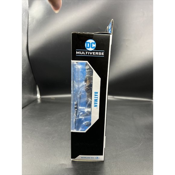 DC Multiverse Batman Designed by Todd McFarlane Variant 7” figure - Picture 7 of 14